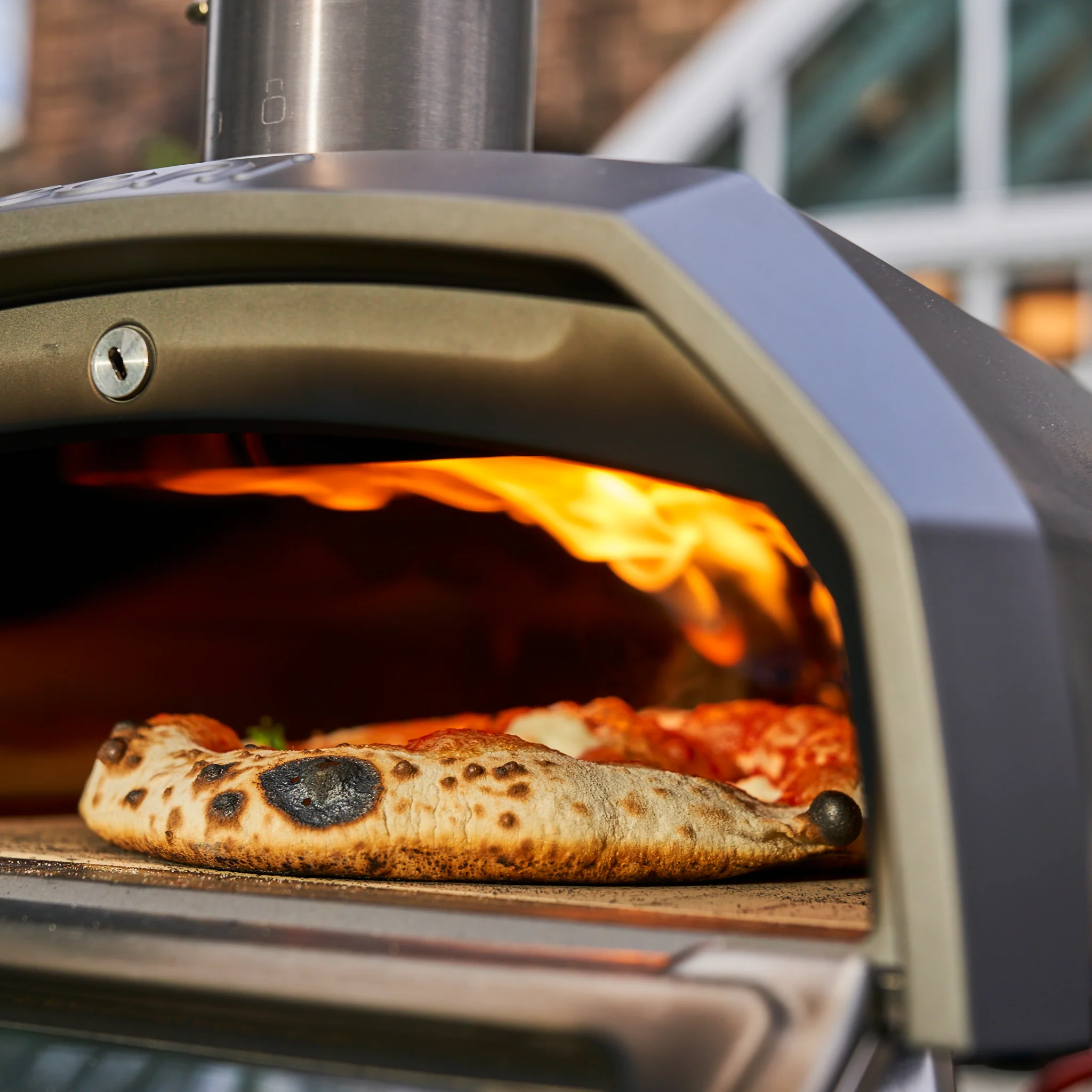 Ooni Karu 2 Multi-Fuel Pizza Oven - 2nd Generation - Image 11