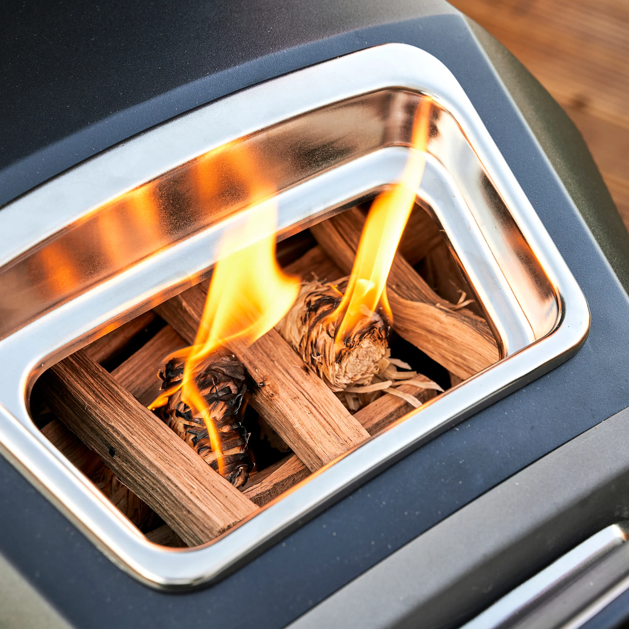 Ooni Karu 2 Multi-Fuel Pizza Oven - 2nd Generation - Image 9